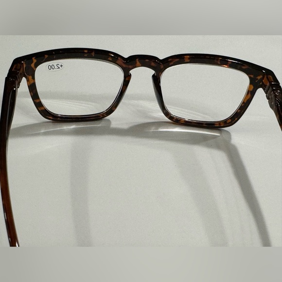 BUNNY EYEZ Guyz Tiltable Reading Sunglasses Harrison +2.00 - Picture 8 of 9